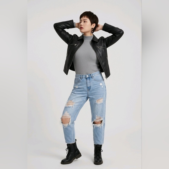 Distressed Light Blue Jeans - Picture 5 of 12